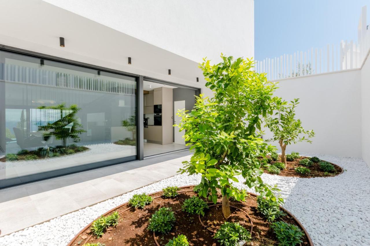 Villa Vitae & Villa Pax Sutivan Exterior photo
